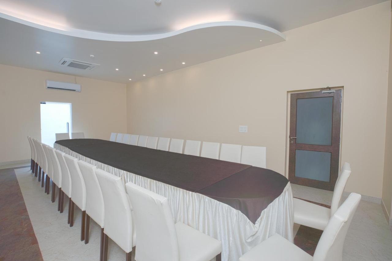 Hotel Le Castle Rudrapur Luaran gambar