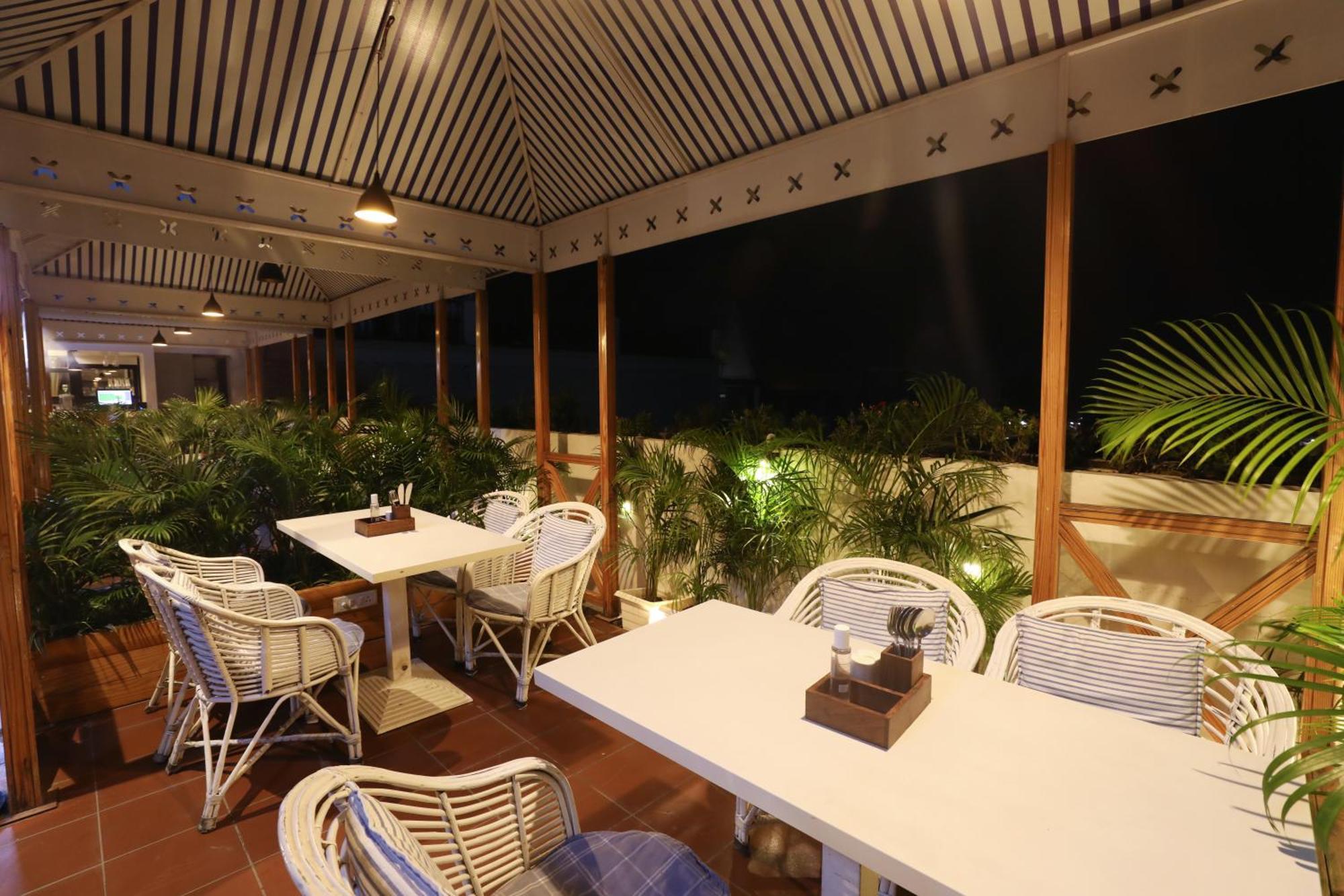 Hotel Le Castle Rudrapur Luaran gambar
