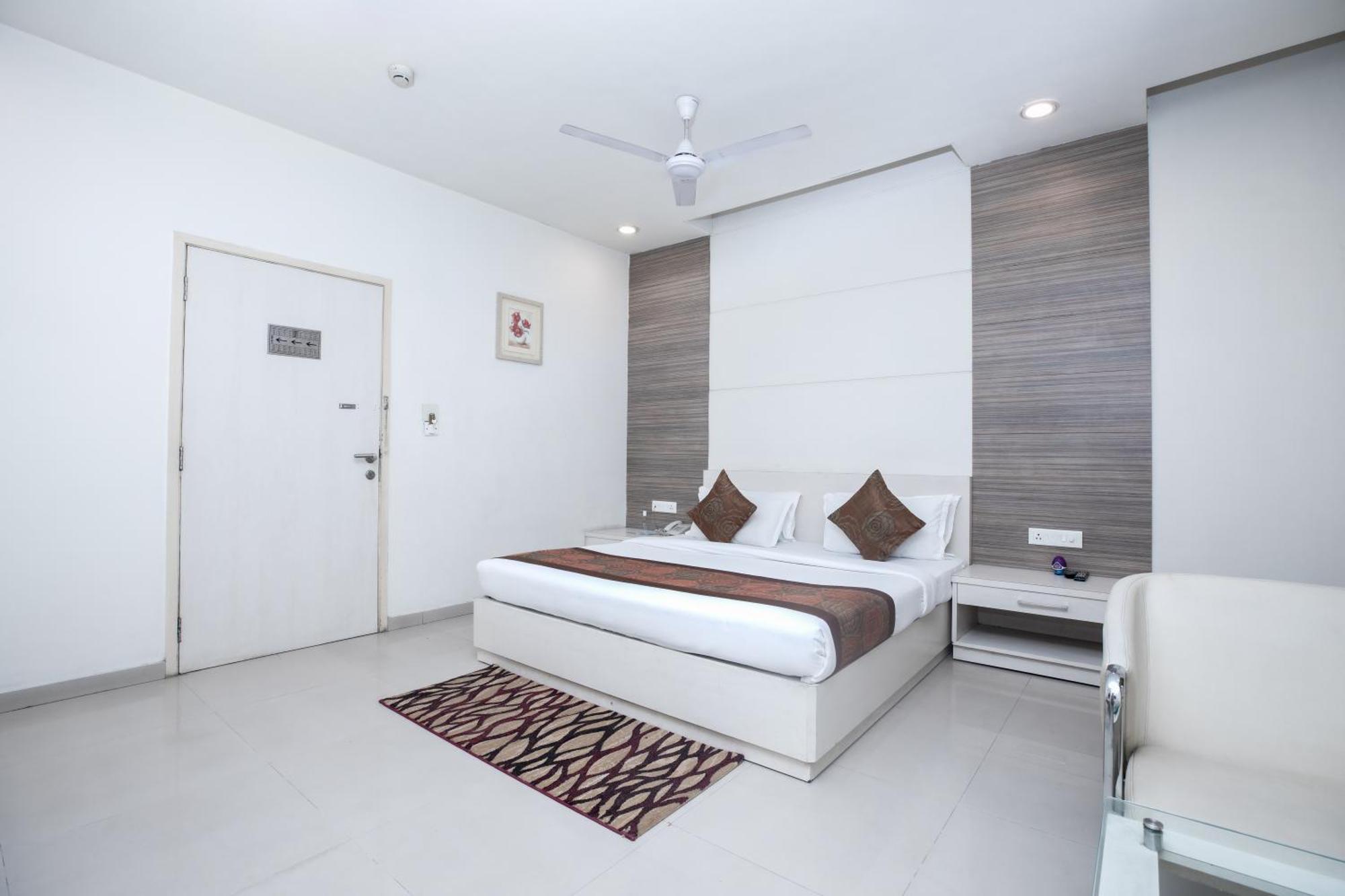 Hotel Le Castle Rudrapur Luaran gambar